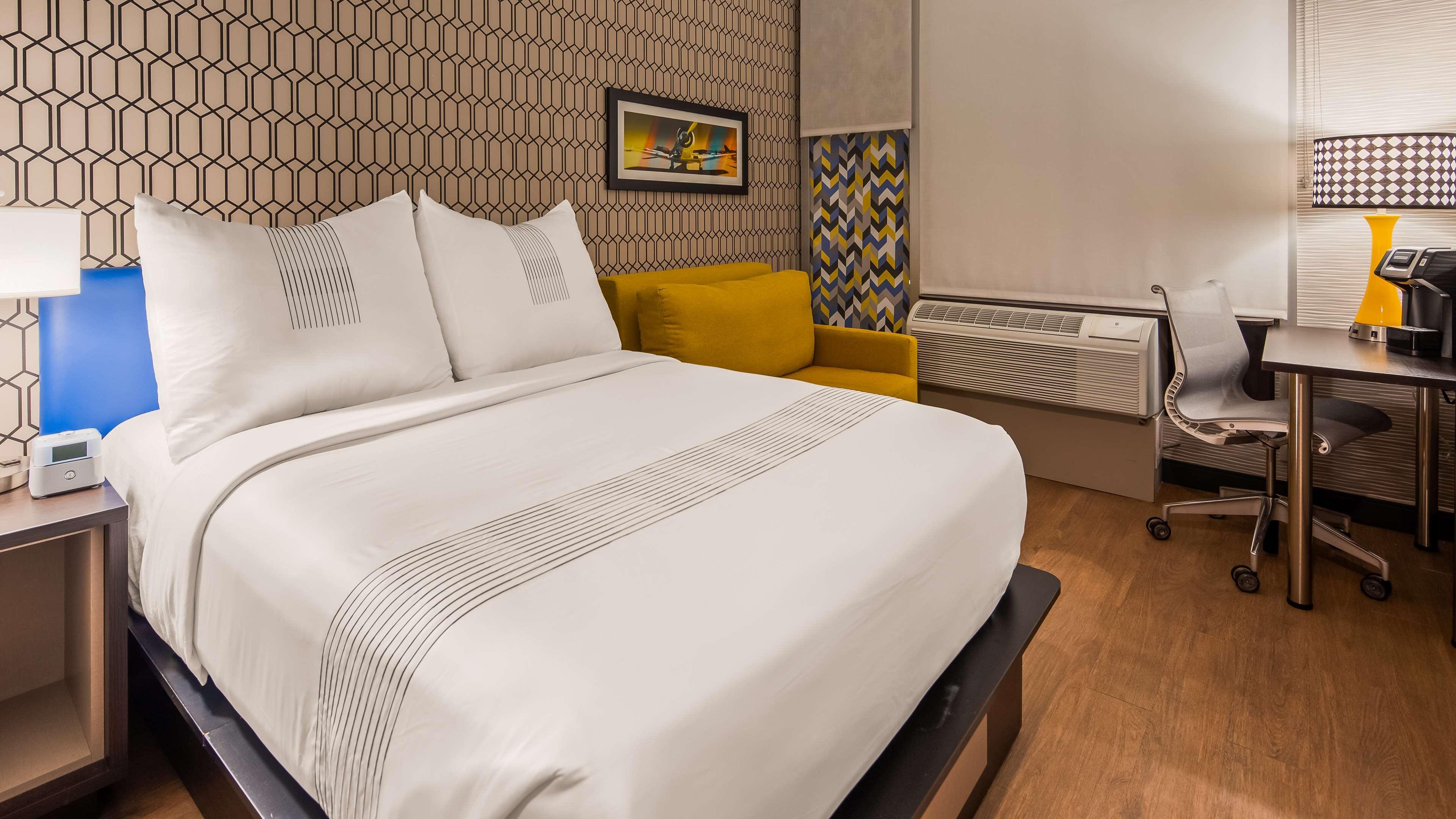 ניו יורק Glo Best Western Brooklyn Nyc מראה חיצוני תמונה