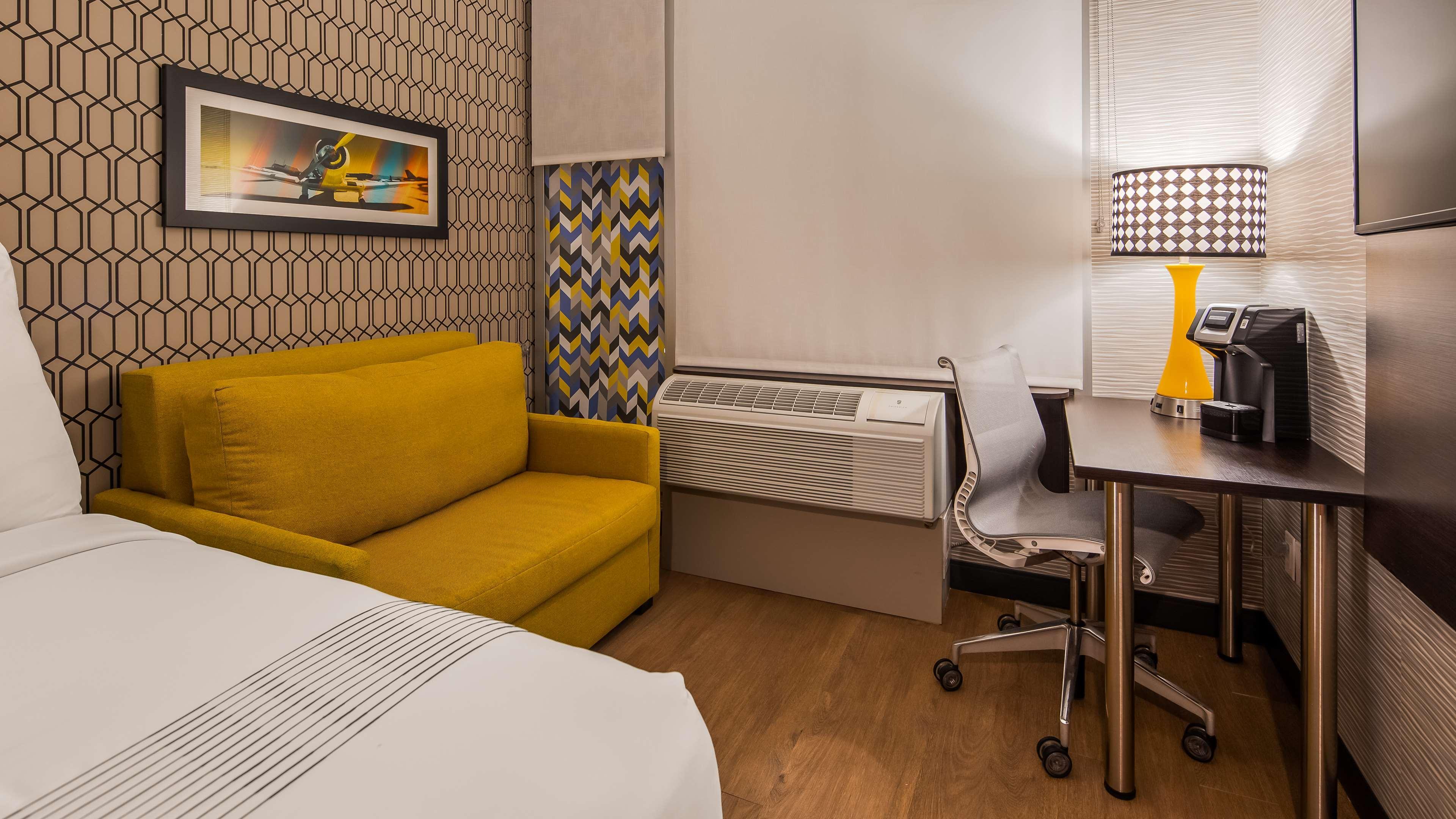 ניו יורק Glo Best Western Brooklyn Nyc מראה חיצוני תמונה