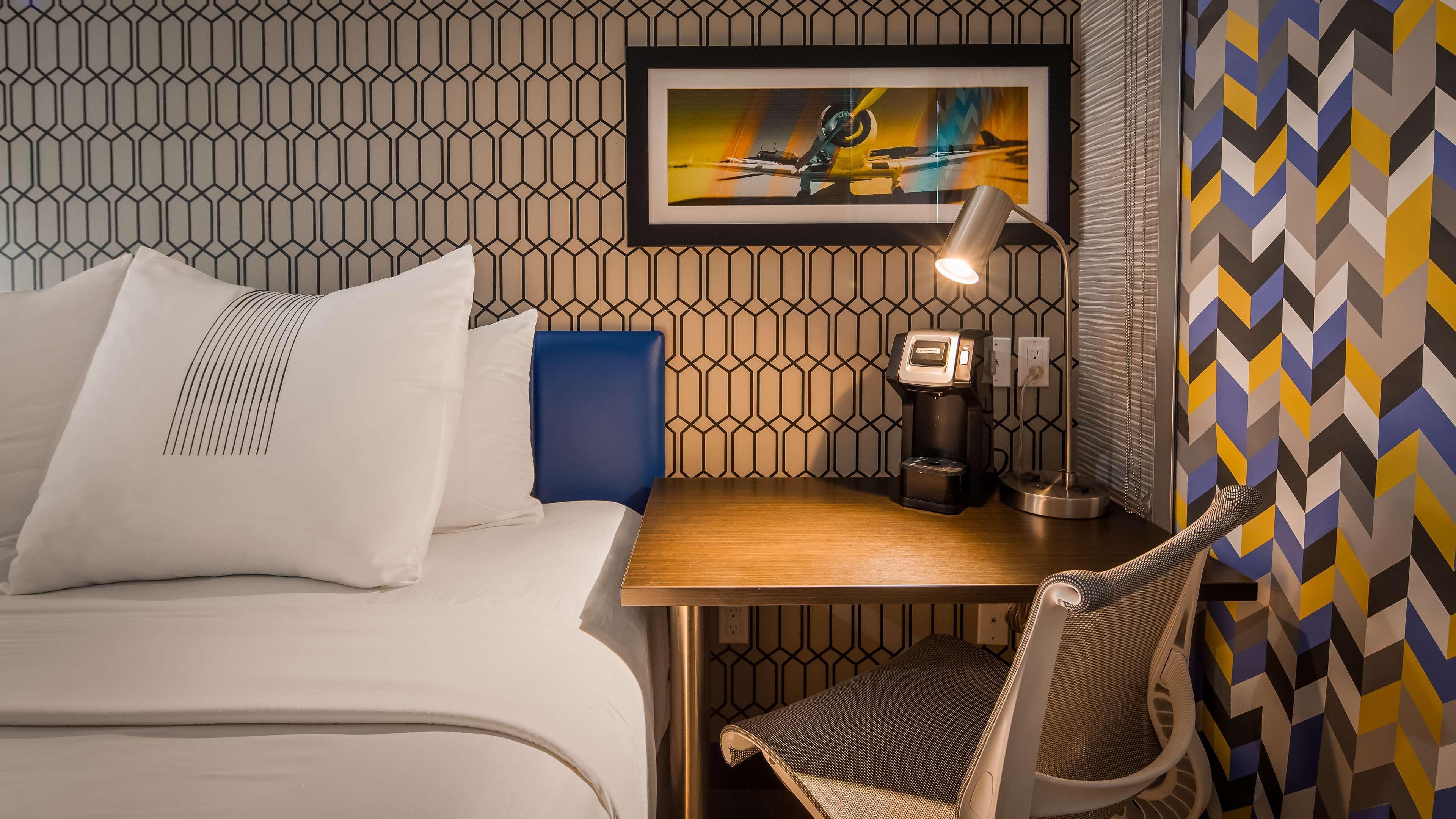 ניו יורק Glo Best Western Brooklyn Nyc מראה חיצוני תמונה