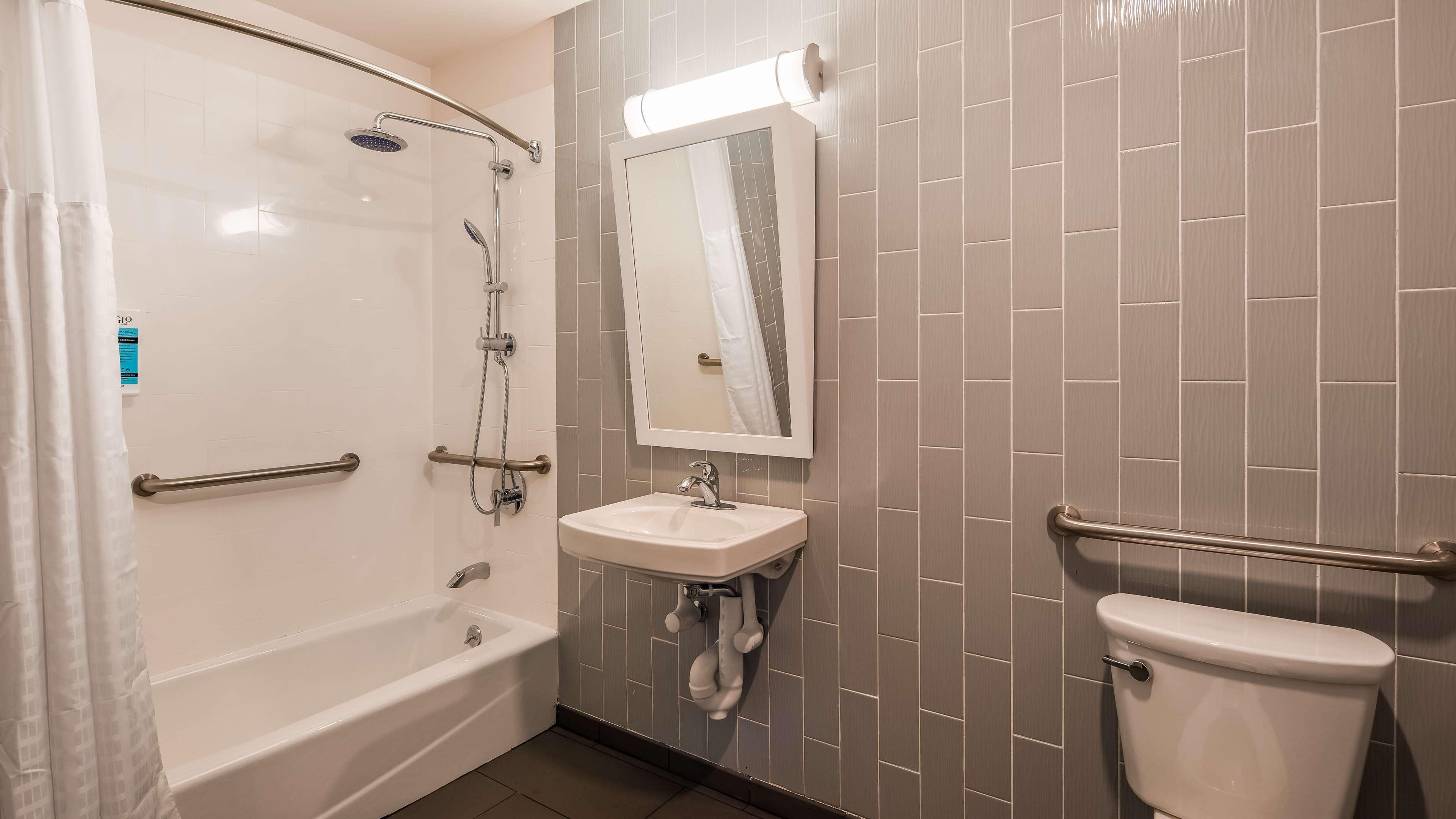 ניו יורק Glo Best Western Brooklyn Nyc מראה חיצוני תמונה