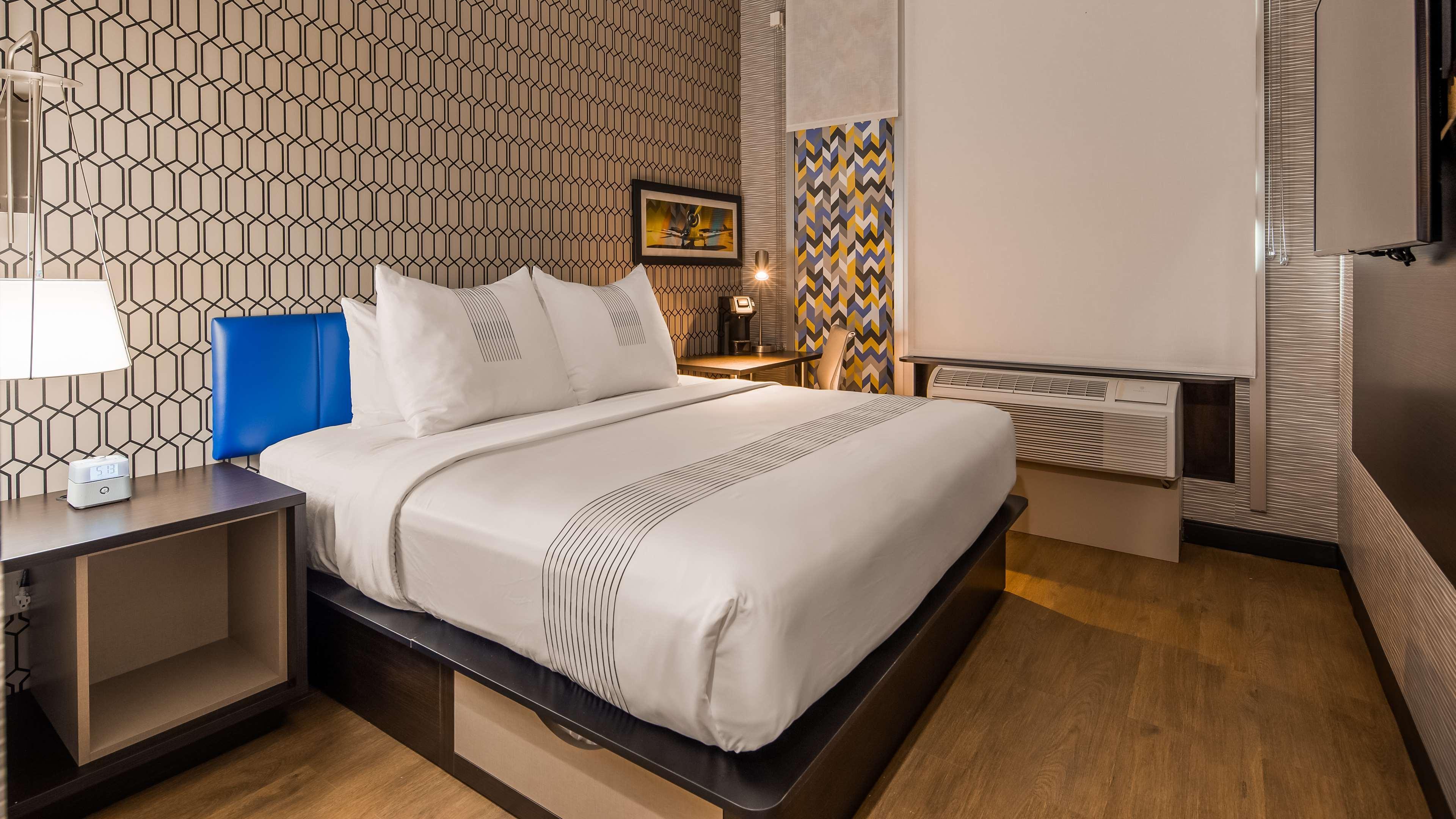 ניו יורק Glo Best Western Brooklyn Nyc מראה חיצוני תמונה