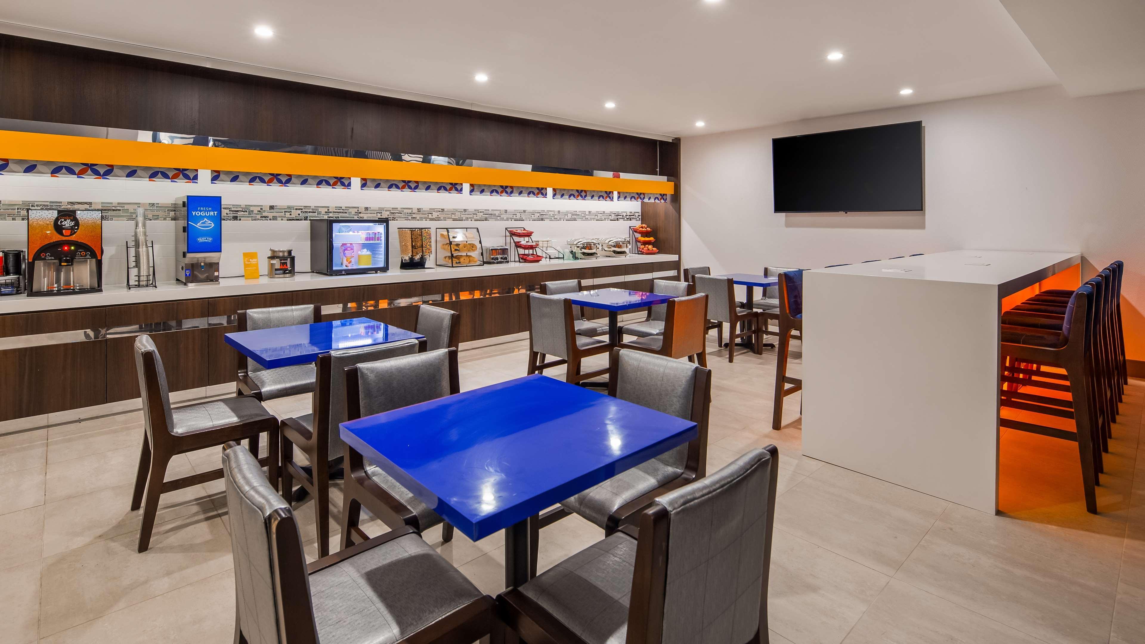 ניו יורק Glo Best Western Brooklyn Nyc מראה חיצוני תמונה