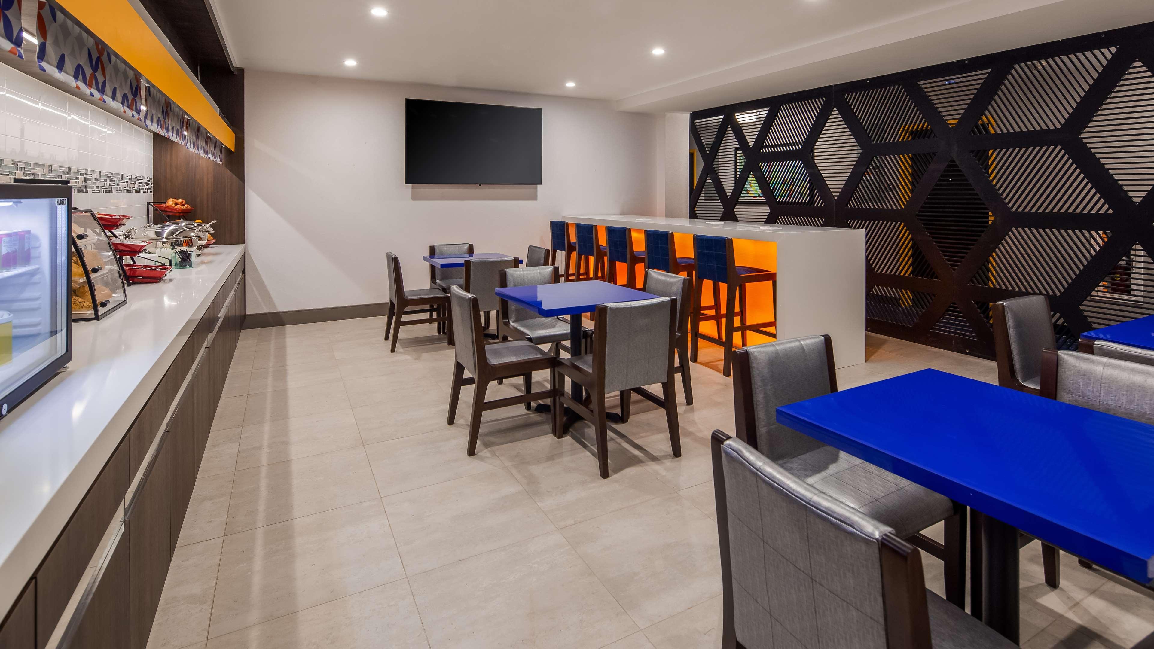 ניו יורק Glo Best Western Brooklyn Nyc מראה חיצוני תמונה
