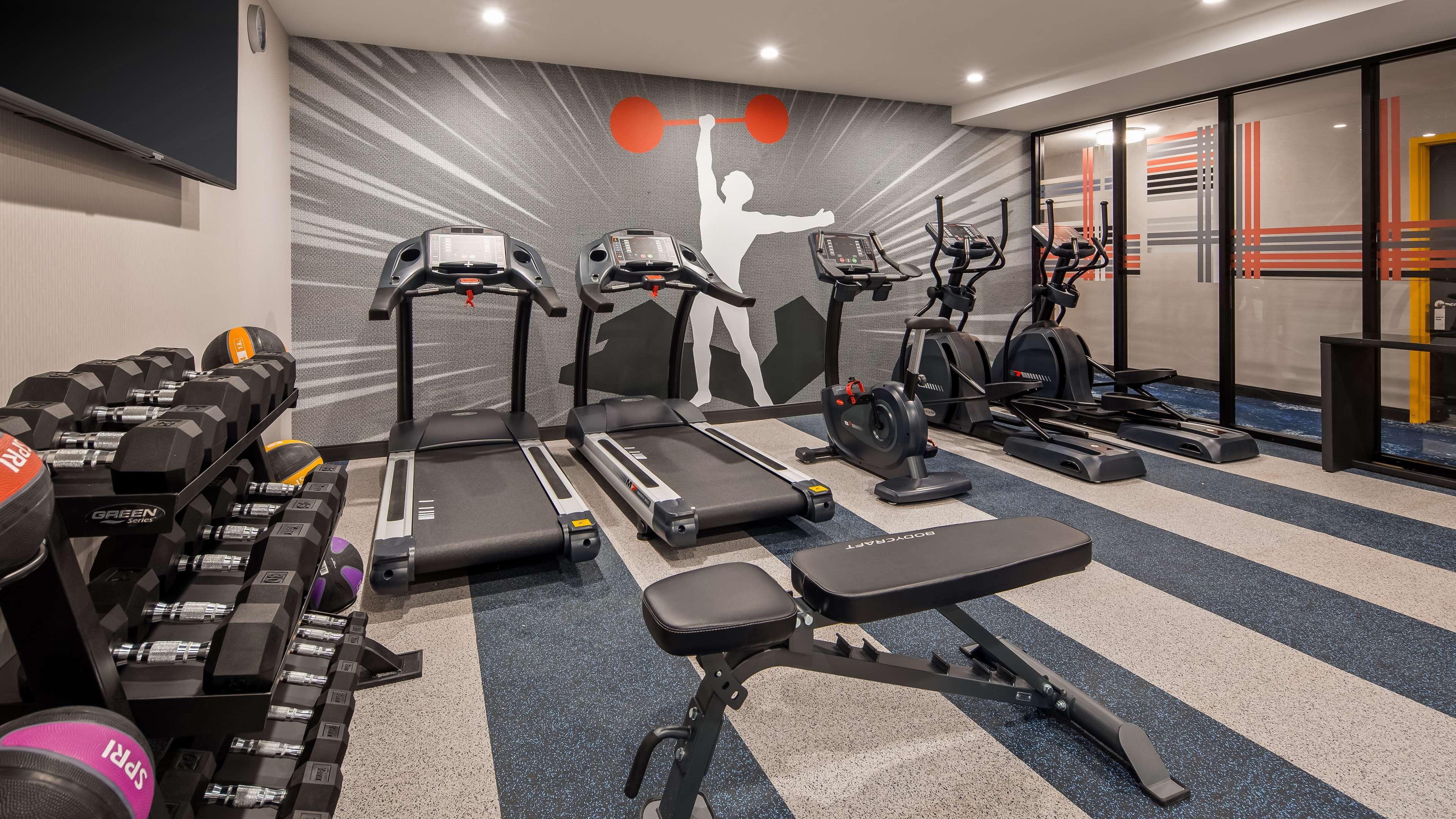 ניו יורק Glo Best Western Brooklyn Nyc מראה חיצוני תמונה