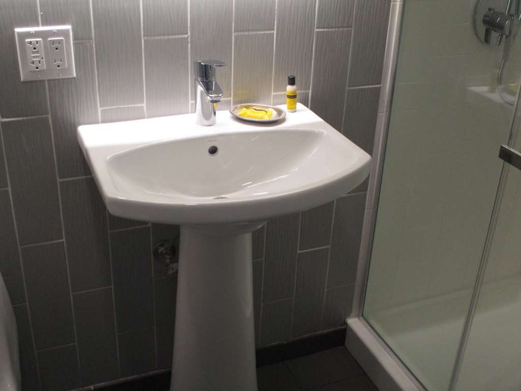 ניו יורק Glo Best Western Brooklyn Nyc חדר תמונה